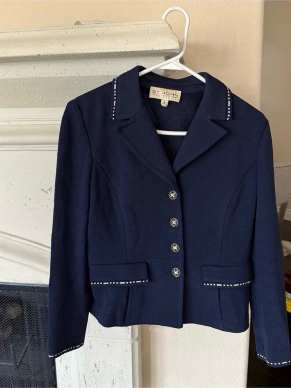 St. John collection navy blue knit blazer gold button classic old money